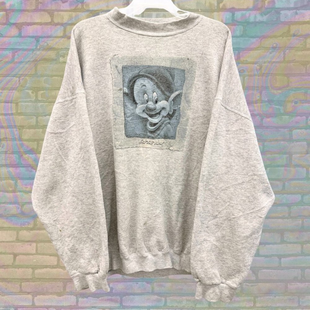 [SOLD] Vintage 90s Disney Dopey Snow White and the 7 Dwarves Crewneck